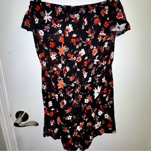 Mossimo Supply Co. Black and Red Floral Strapless Romper